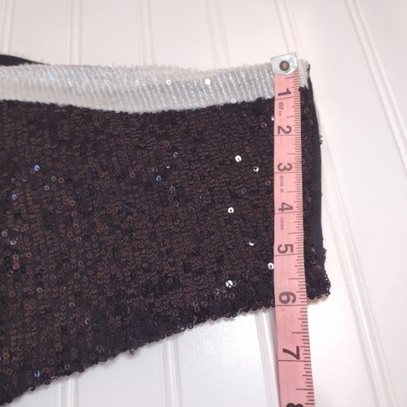 Cable & gauge women's black & white sequin Cold shoulder top size (1X) - Picture 13 of 14